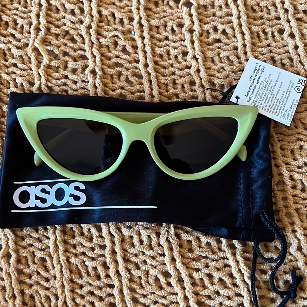 ASOS green sunnies never worn